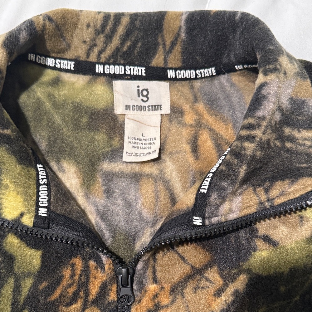 Camo Fleece Zip-Up Jacket - Picture 2 of 5